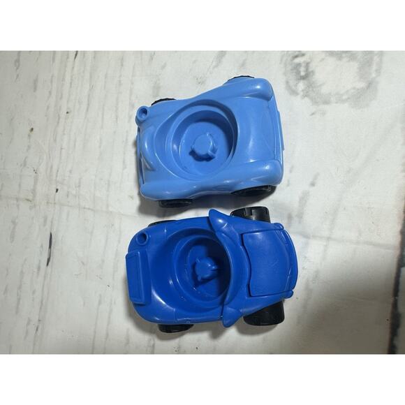 Fisher Price Little People BLUE CAR VEHICLE RAMPS GARAGE HOUSE 2001 Lot Of 2 - Picture 3 of 7